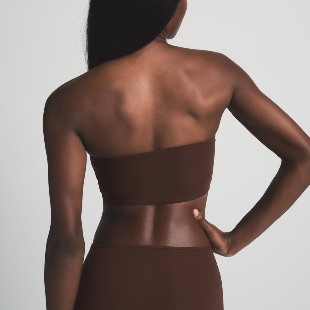 SKIMS Fits Everybody Bandeau - Picture 4 of 8